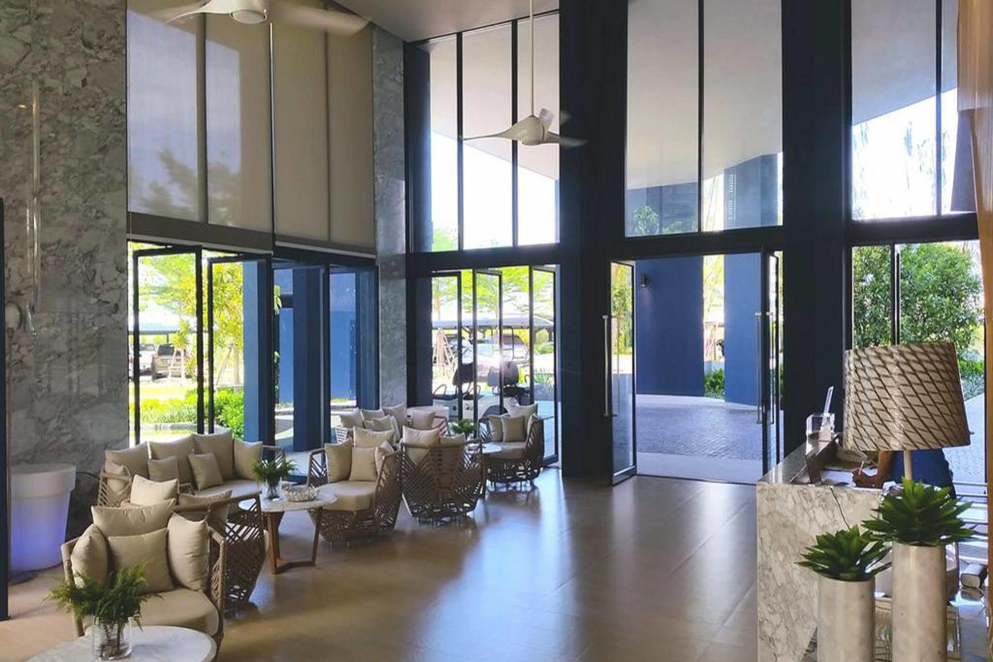 Baan Thew Talay Blue Sapphire Apartment Cha-Am Exterior photo